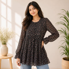 Elegant Floral Summer Top – Medium Size